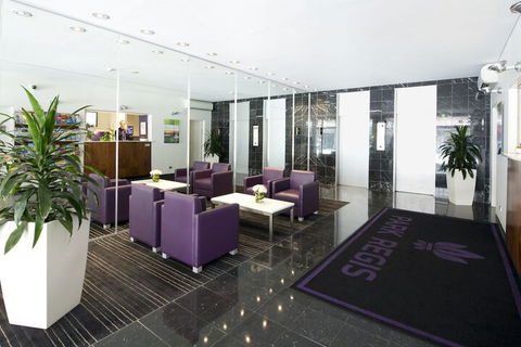 Park Regis Concierge Apartments - VIC Tourism 1