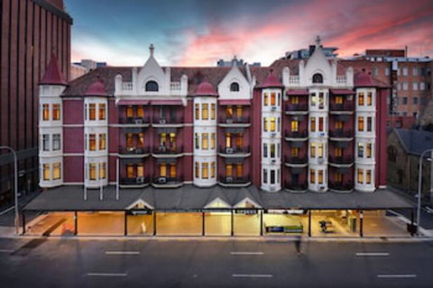 Mansions On Pulteney - VIC Tourism 0