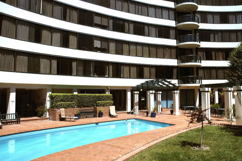 BreakFree Capital Tower - VIC Tourism 5