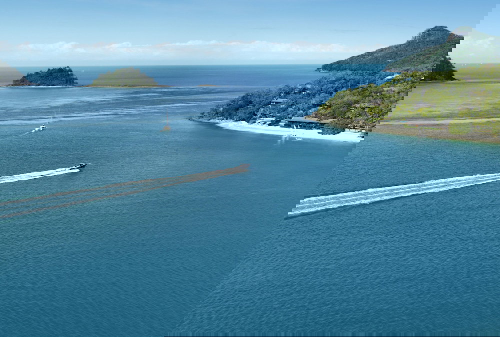 Hamilton Island QLD VIC Tourism