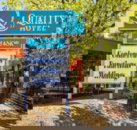 Quality Hotel Manor - VIC Tourism