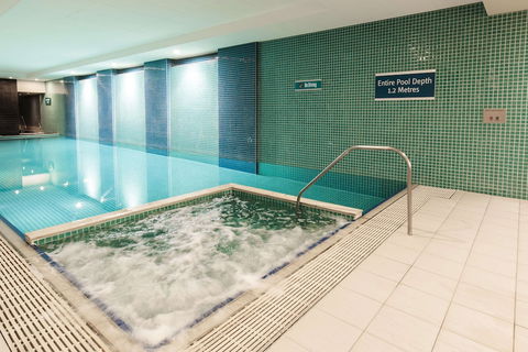 Oaks Glenelg Plaza Pier Suites - VIC Tourism 2
