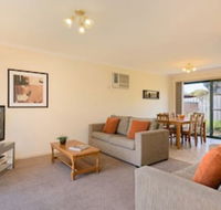 Mount Waverley Townhouses - VIC Tourism