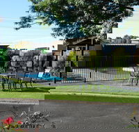 Mitchell on Main Motel  Apartments - VIC Tourism