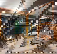 Oaks Cypress Lakes Resort - VIC Tourism