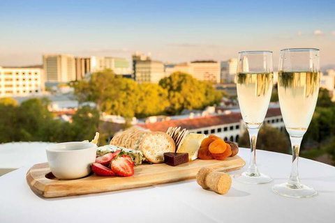 Novotel Canberra - VIC Tourism 1