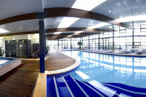 Novotel Canberra - VIC Tourism 4