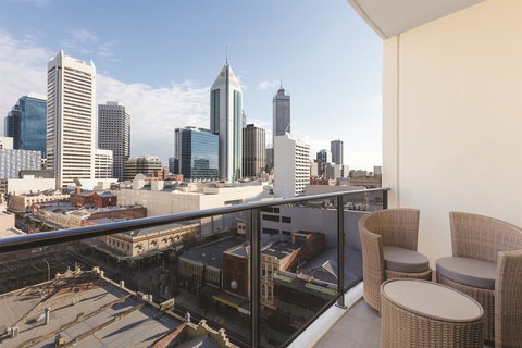 Adina Apartment Hotel Perth - Barrack Plaza - VIC Tourism 1
