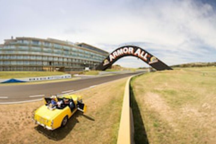 Mount Panorama NSW VIC Tourism