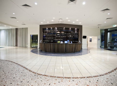 Mantra Mooloolaba Beach - VIC Tourism 6
