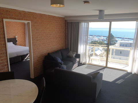 Marina Resort - VIC Tourism 6
