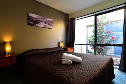 Executive Hideaway Motel - VIC Tourism 5