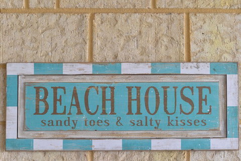 Palm Beach Guest House - VIC Tourism 1
