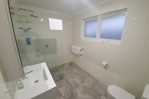 Palm Beach Guest House - VIC Tourism 7