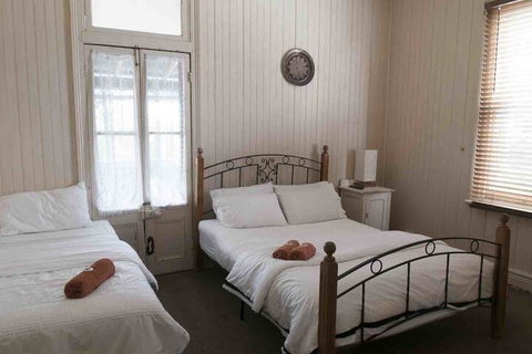 Ulmarra Hotel - VIC Tourism 5