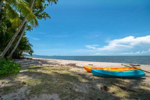 The Palms On Newell Beach - VIC Tourism 4