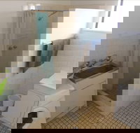 Ocean Beach Chalet 16 - VIC Tourism