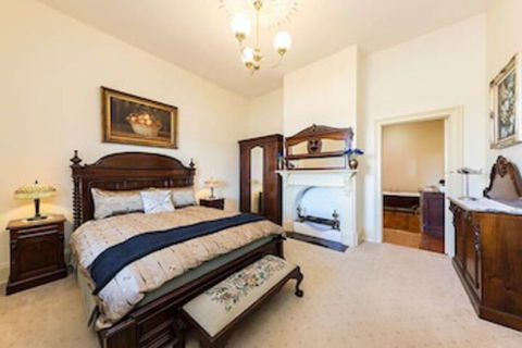 Bairnsdale Bed And Breakfast - VIC Tourism 5