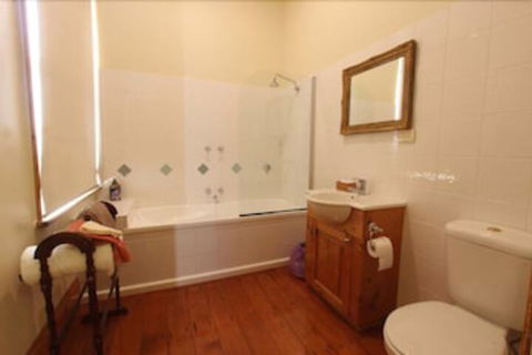 Bairnsdale Bed And Breakfast - VIC Tourism 6