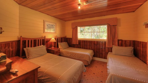 Island View Spa Cottage - VIC Tourism 2