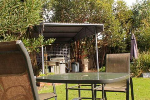 Inverloch Motel - VIC Tourism 2