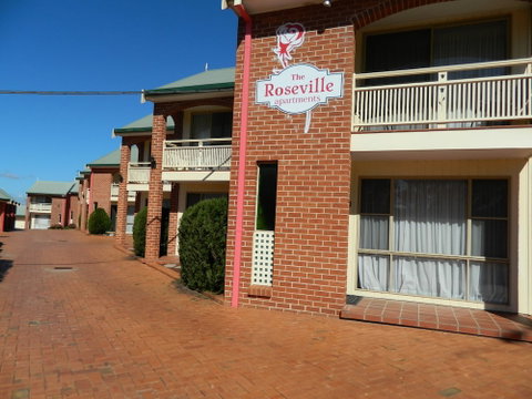 The Roseville Apartments - VIC Tourism 0