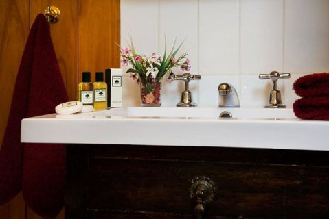 Maldons Eaglehawk Motel - VIC Tourism 3
