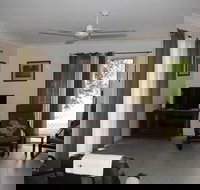 Bottlebrush BB - VIC Tourism