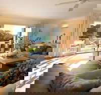 Lakeside Suites 4 - VIC Tourism