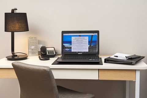 Allure On Ocean Motel - VIC Tourism 6