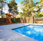 Beach House Apartments - VIC Tourism