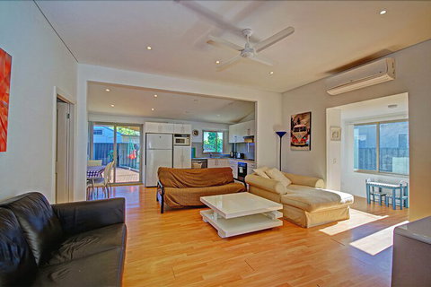 Oakland Cottage - VIC Tourism 4
