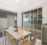 Toukley Lake House - VIC Tourism