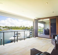 Sunset Circle at the Cove - VIC Tourism