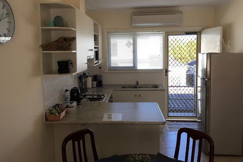 Applecross Village Apartment - VIC Tourism 6