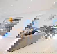 Panania Gemini Lodge - VIC Tourism