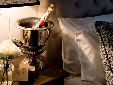 Blue Mountains Manor House - VIC Tourism 3