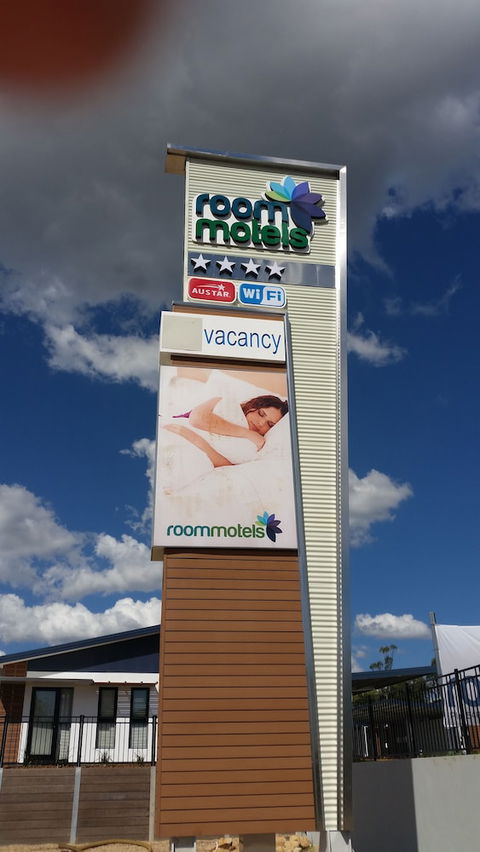 Room Motels Gatton - VIC Tourism 3
