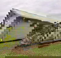 Mena Creek Flower House - VIC Tourism