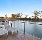 Gippsland Lakehouse a Canal frontage - VIC Tourism