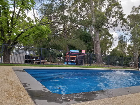 Euroa Caravan Park - VIC Tourism 1