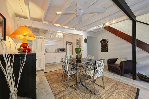 ZEN Beach Retreat - VIC Tourism 4