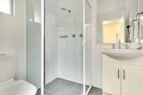 MAS Country Jackie Howe Motel - VIC Tourism 3