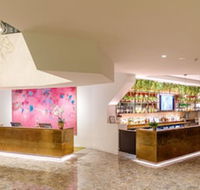 Eatons Hill Hotel - VIC Tourism