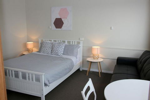 Beauty Point Waterfront Hotel - VIC Tourism 2