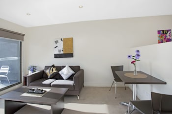 Astra Apartments Glen Waverley At VIQI - VIC Tourism 5