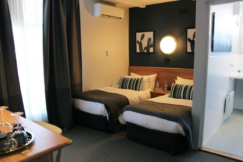 The Oriana, Orange - VIC Tourism 2