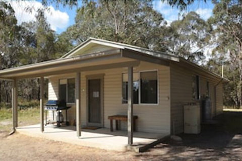 Robinsons Cabin - VIC Tourism 0