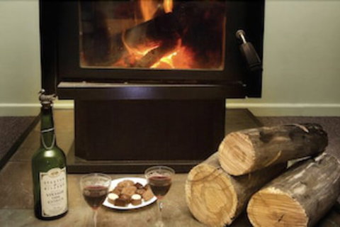 Robinsons Cabin - VIC Tourism 1