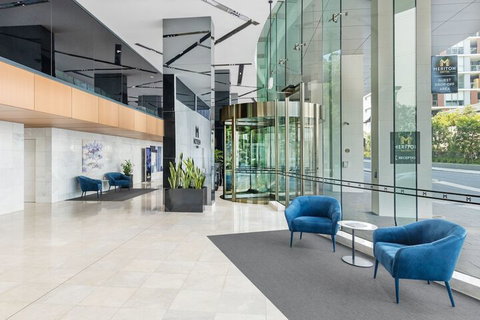 Meriton Suites Mascot Central - VIC Tourism 4